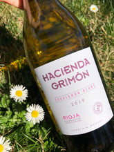 Cargar imagen en el visor de la galería, Hacienda Grimón Sauvignon Blanc
