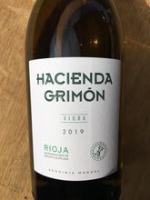 Cargar imagen en el visor de la galería, Hacienda Grimón Viura Joven